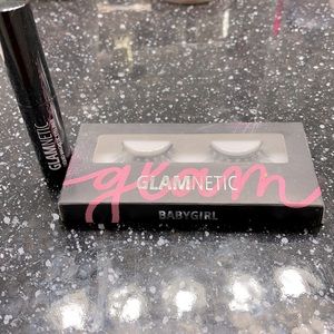 Magnetic eyeliner and baby girl style false lashes. Never been used!!